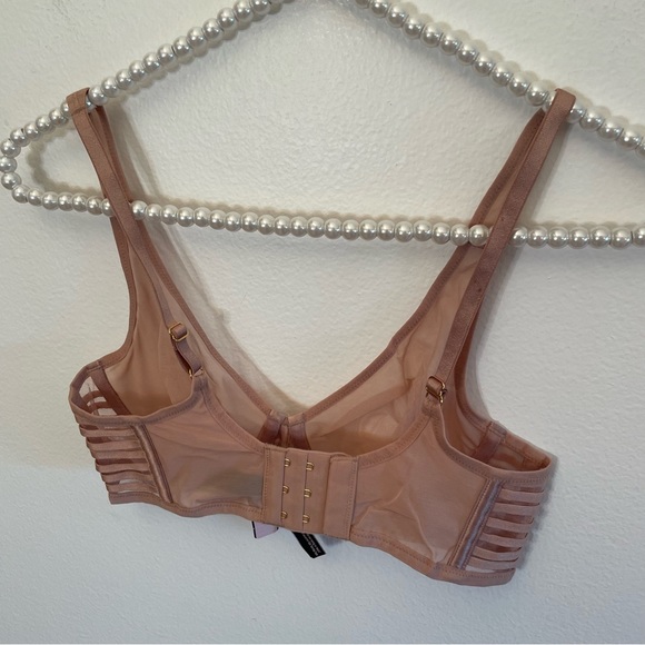 NWT Victorias Secret nude color mesh bra 32C - Picture 9 of 12